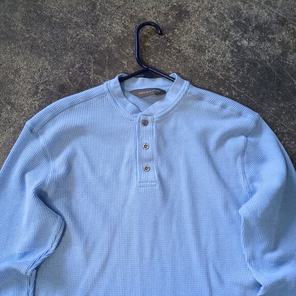 Taylor & Henry Henley Shirt Mens L Light Blue Long Sleeve - Picture 2 of 8
